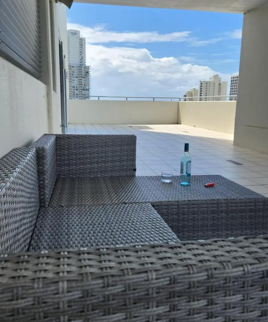Aparthotel 255 Sqm 3 Bedroom River Ocean View Surfers Paradise Gold Coast